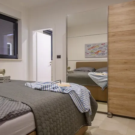 فيلة New, Luxury For 8 With Heated Pool & Spectacular Sea Views