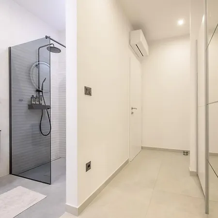 فيلة New, Luxury For 8 With Heated Pool & Spectacular Sea Views