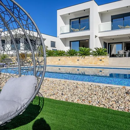 New, Luxury For 8 With Heated Pool & Spectacular Sea Views فيلة Ražanj