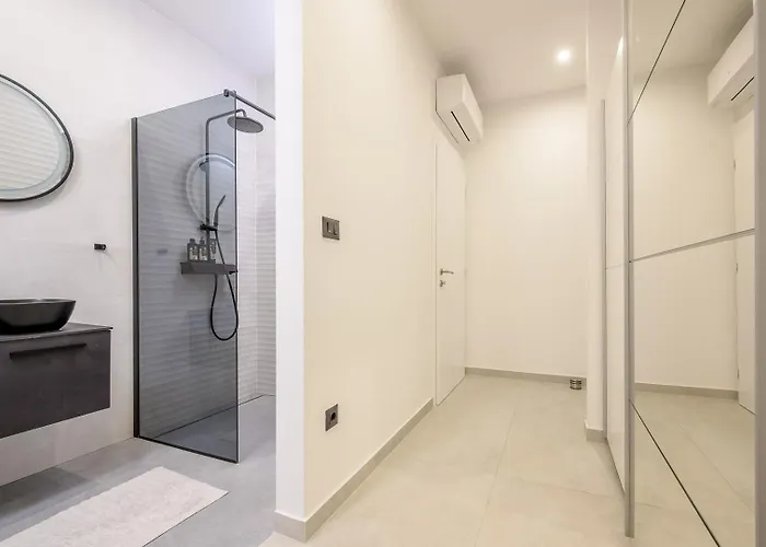 וילה New, Luxury For 8 With Heated Pool & Spectacular Sea Views