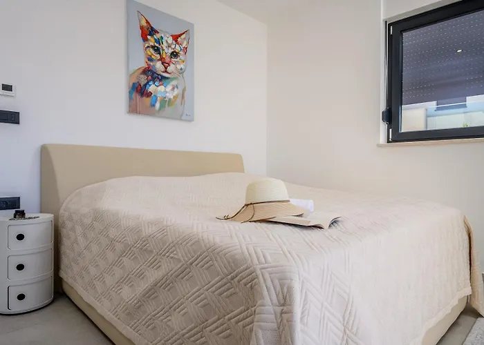 New, Luxury For 8 With Heated Pool & Spectacular Sea Views * Ražanj